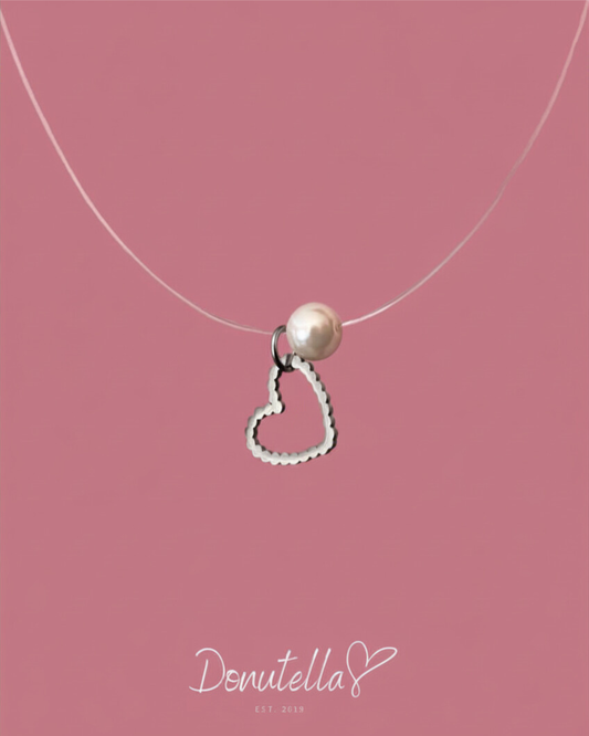 Nevidljiva ogrlica s obrisom srca