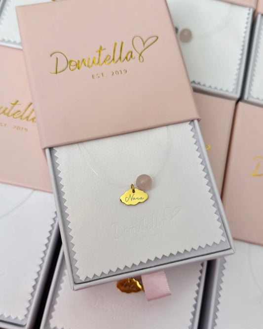 Nevidljiva ogrlica s graviranim oblakom