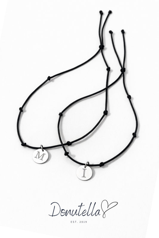 Couple SET narukvica s inicijalima (muška & ženska)