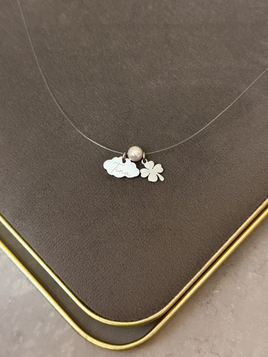 Nevidljiva ogrlica s graviranim oblakom i djetelinom