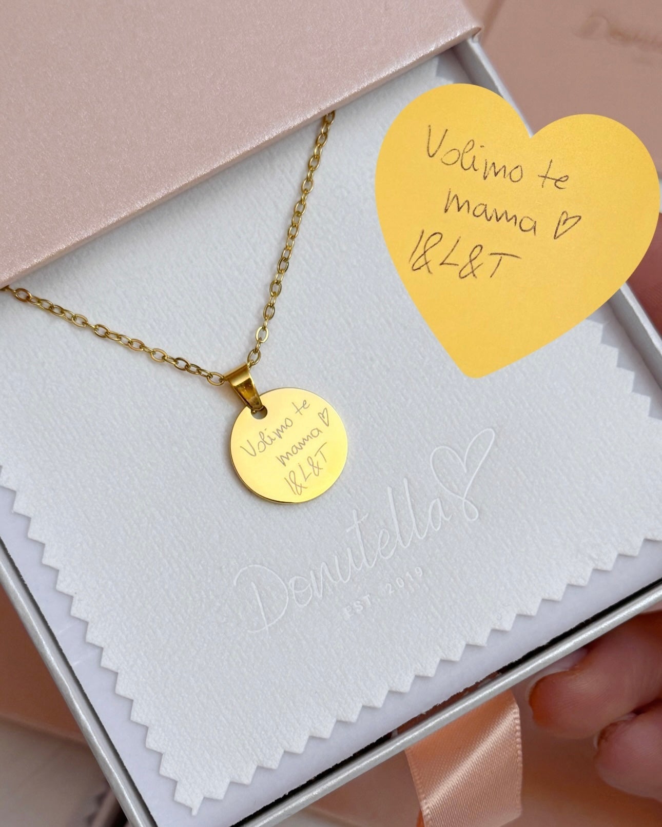 Čelična ogrlica s gravurom rukopisa